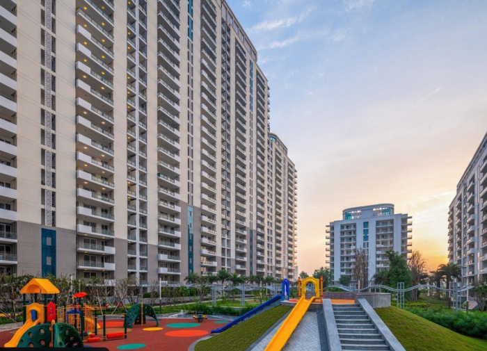 DLF The Ultima luxury apartments in Sector 81, New Gurgaon, Gurgaon